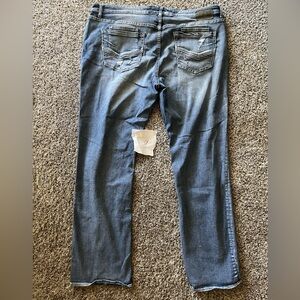 BKE Derek 42L bootleg w distressed